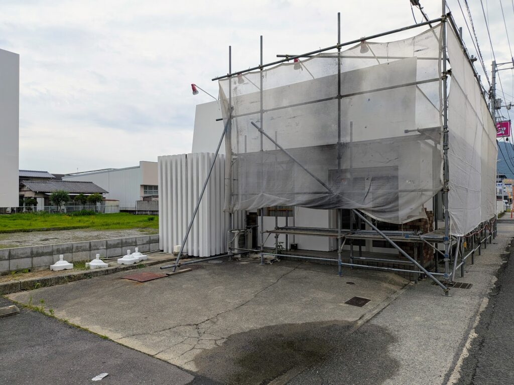 丸亀市郡家町 株式会社絆 プロタイムズ丸亀店 工事