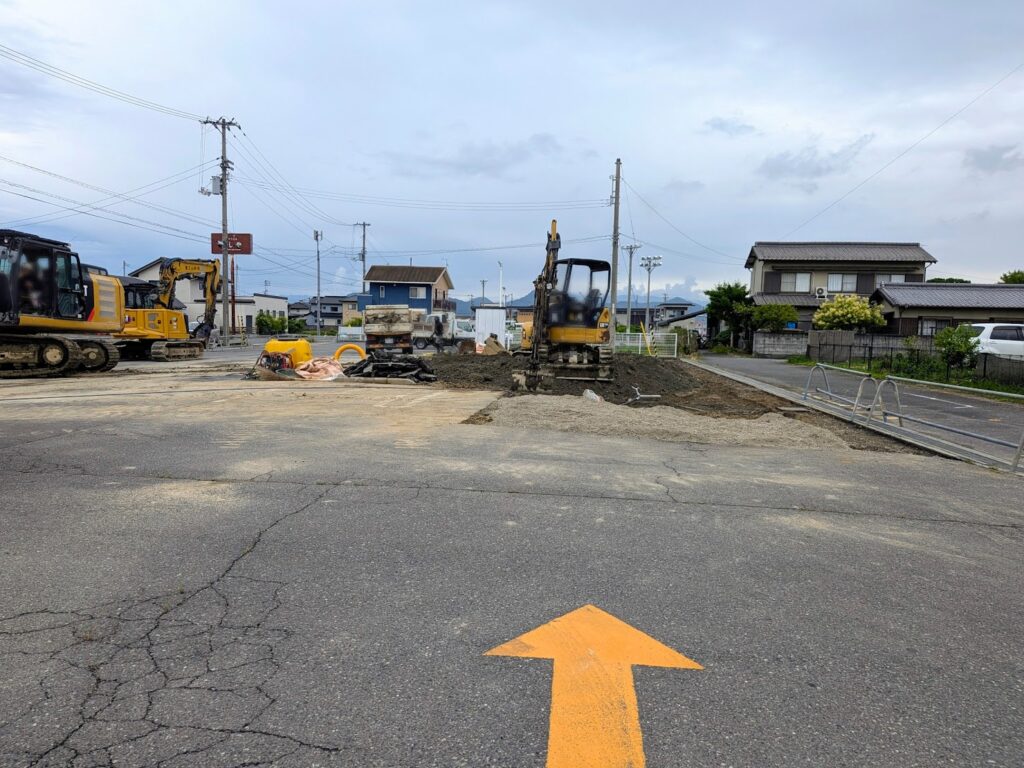 丸亀市飯野町 ローソン 丸亀飯野町店 工事