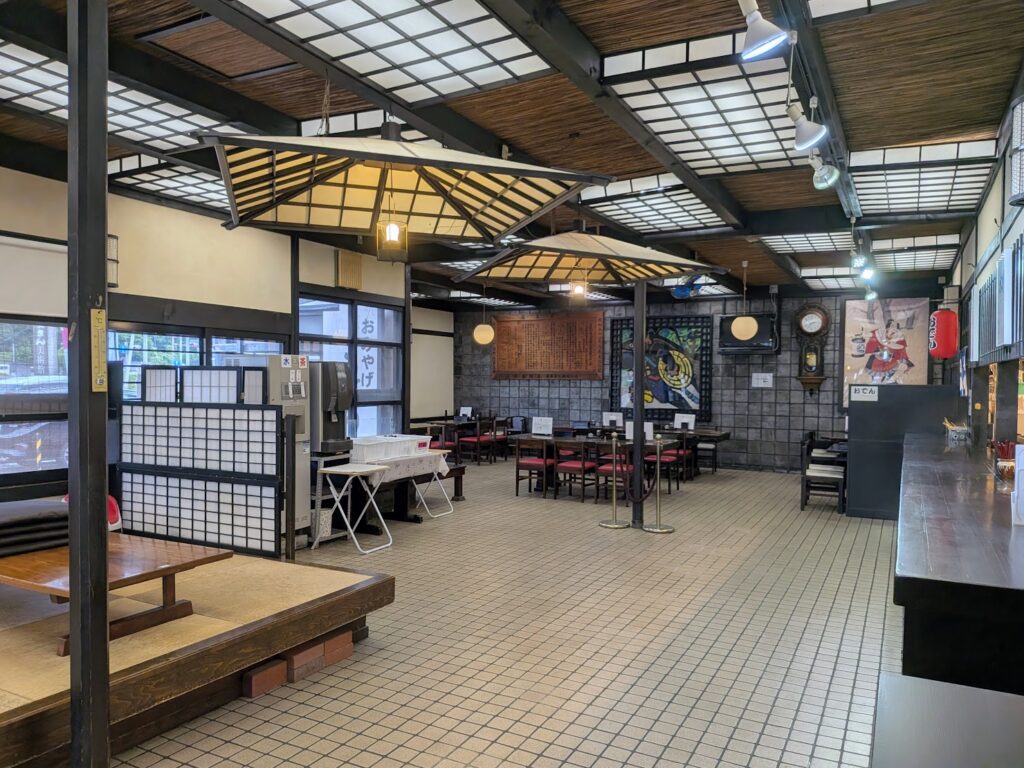 善通寺市大麻町 さぬきうどん穂の花 店内の様子