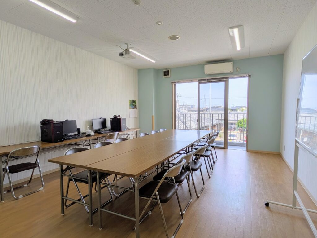 丸亀市柞原町 里親センターおむすび 施設内