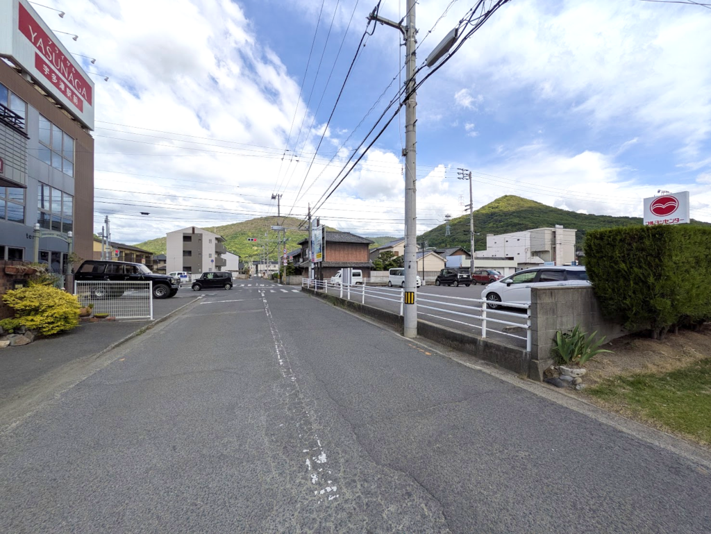 坂出市青葉町 ten. hair 場所・駐車場