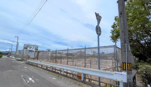 丸亀市土器町にあるあの空き地がついに動いた！さぬき浜街道の安達川橋すぐ近くに新しくできる建物とは？
