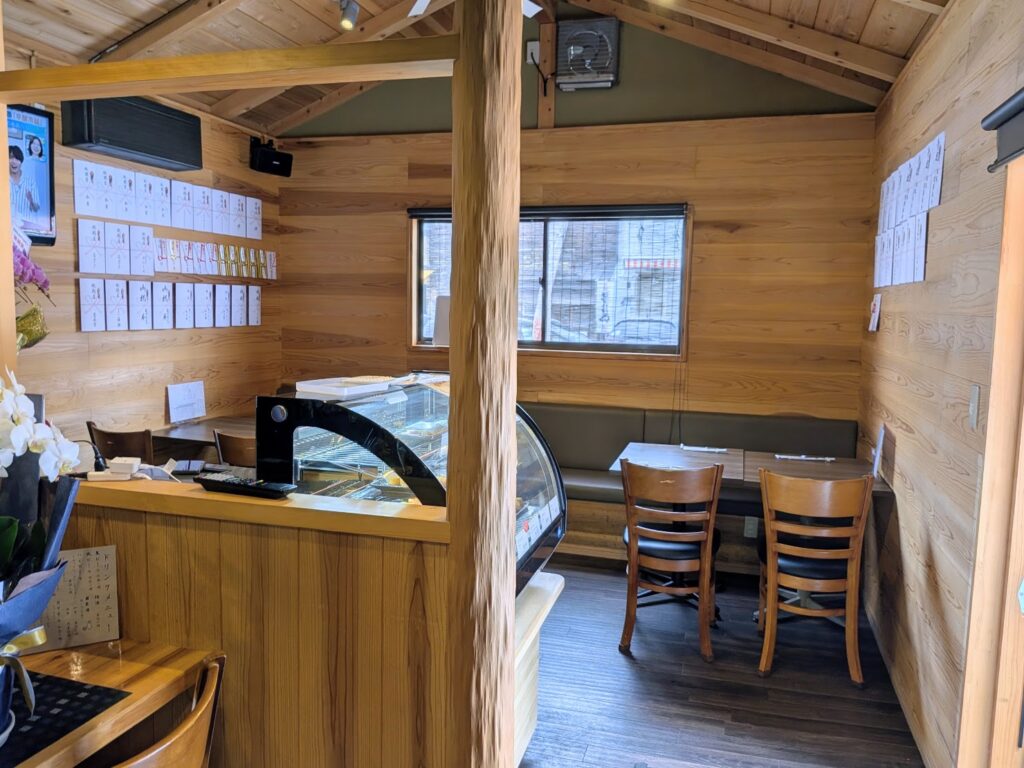 琴平町さぬきこんぴら七八五 店内の様子