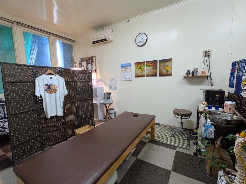 坂出市府中町 BASEBALL SCHOOL BEYOND LINE(ビヨンドライン) 體サポートたけだ 店内の様子