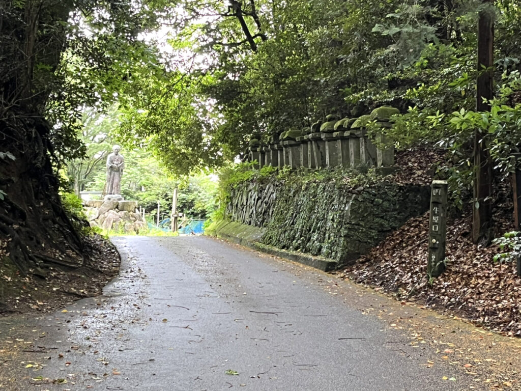 琴平町 坂本龍馬像