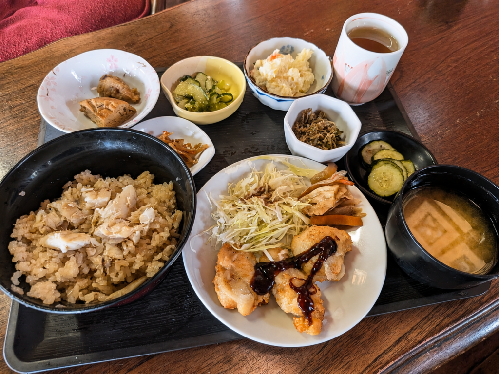 多度津町白浜 喫茶あい タイムランチ