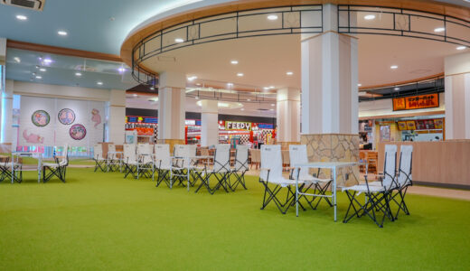 イオンモール綾川が大変身！9月18日に3階フードコートに芝生エリアが登場！秋は新店も続々オープンするみたい