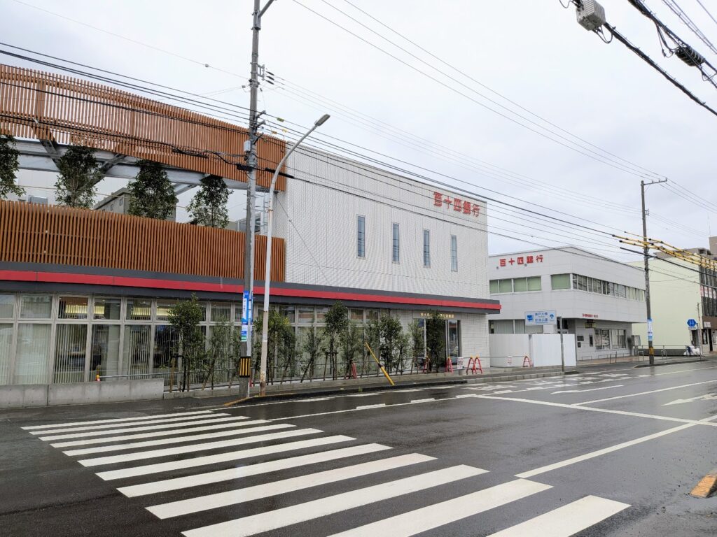 坂出市元町 百十四銀行 中讃東営業部