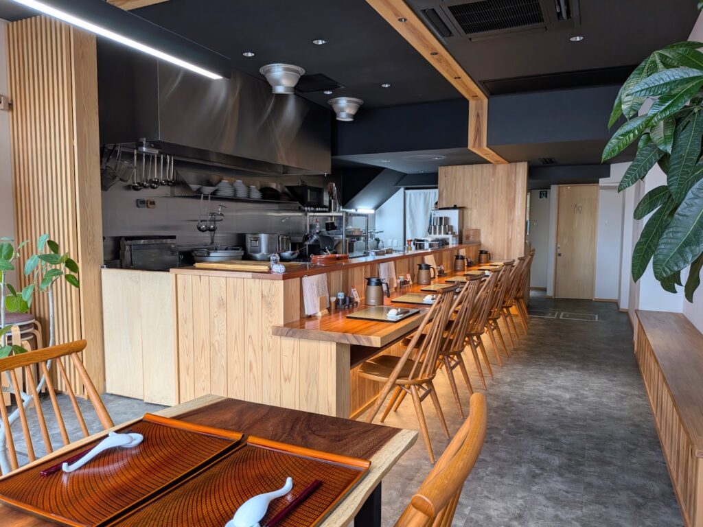 丸亀市田村町 めん 哲水 店内の様子