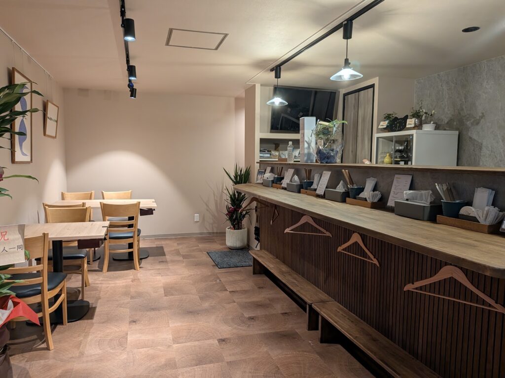 坂出市京町 またたび屋 店内の様子