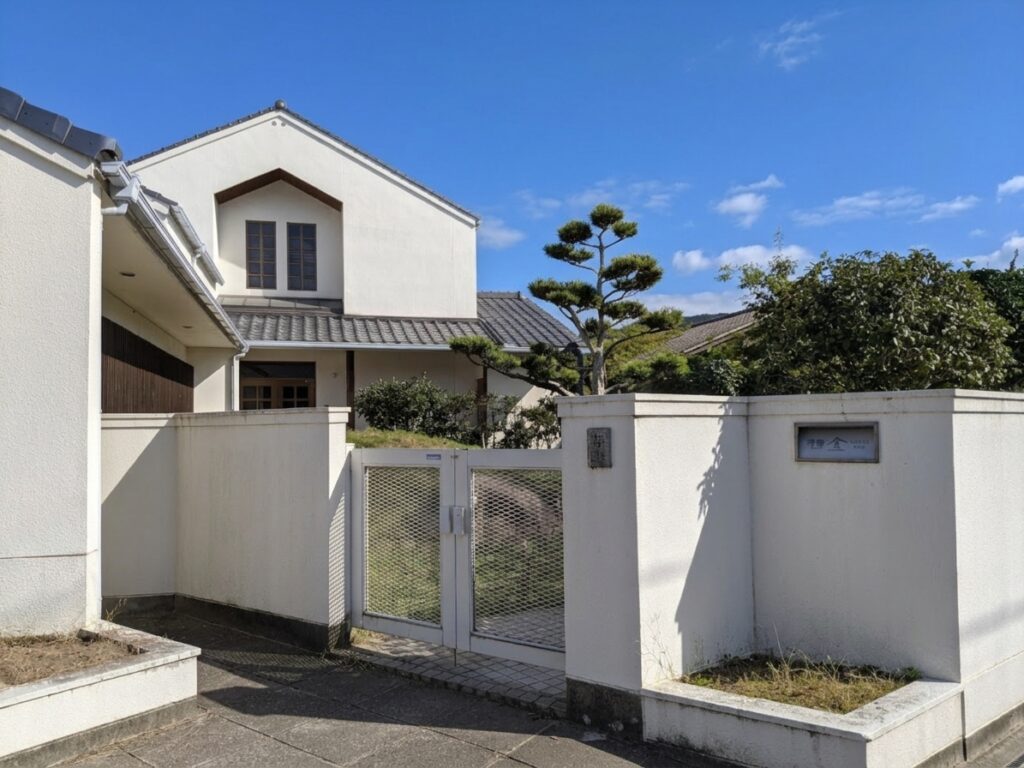 坂出市大屋冨町 博登 (はくと) -archit stay-
